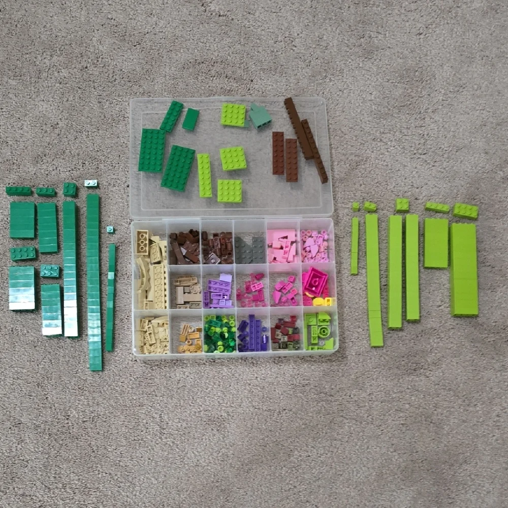 LEGO Bundle of Assorted Building Blocks in Green, Pink, Purple & Brown with Box